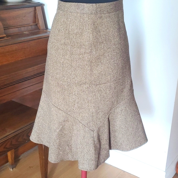 Jacob Dresses & Skirts - VTG Jacob Flare tweed skirt